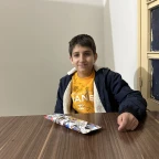 جایزه به پسران دبستانی 😎